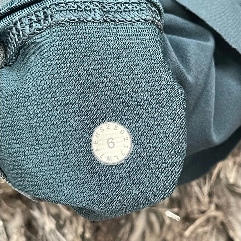 Lululemon Shorts - Picture 9 of 9